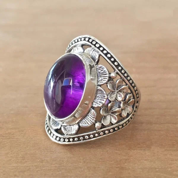 Lila Edelstein Blumen-Eleganz Ring
