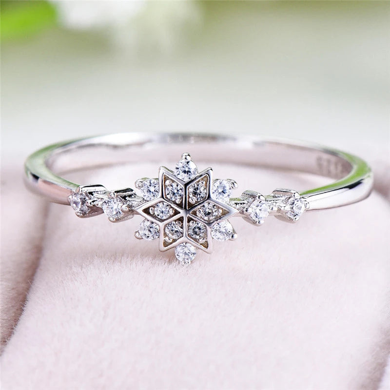 Eleganter Schneeflockenring aus hochwertigem 925 Sterling Silber