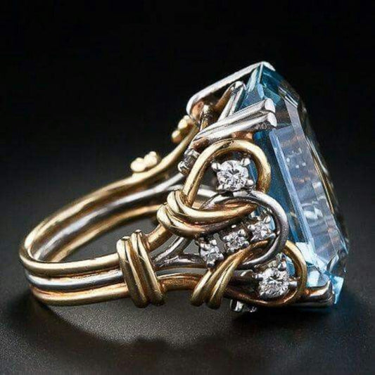 Eleganter Vintage-Ring mit strahlendem blauen Zirkon