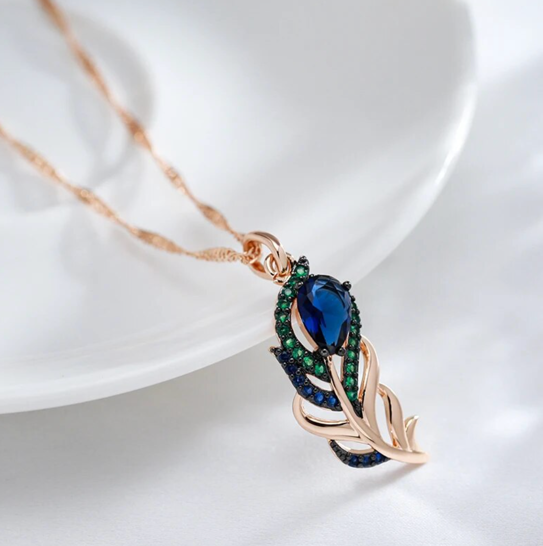 Exquisites Pfau-Set aus 18K Roségold-Vergoldung