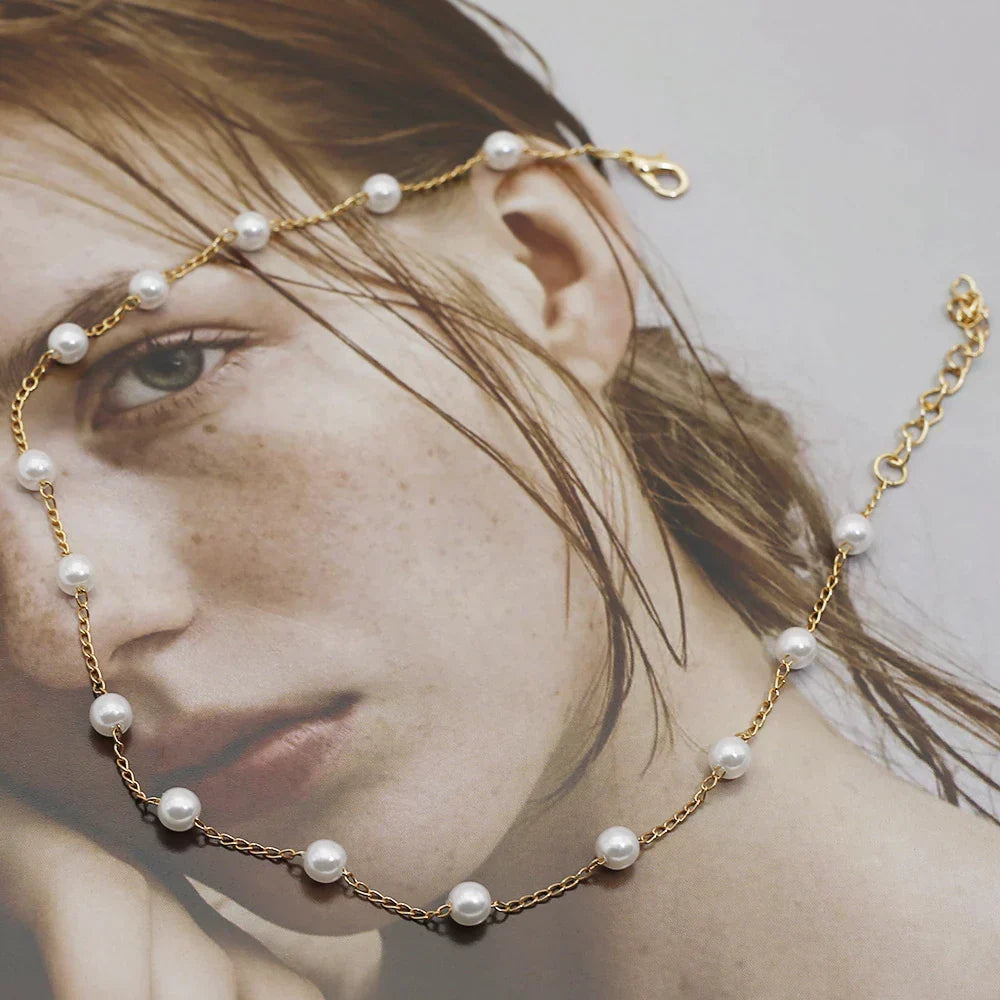 Glamouröse goldene Perlenkette