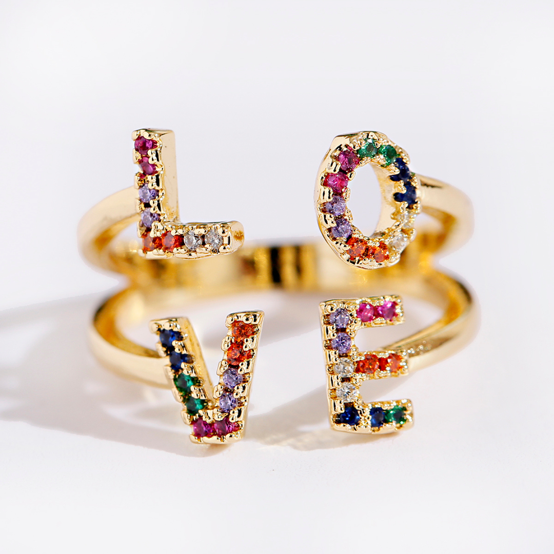 Eleganter verstellbarer LOVE Ring aus 18K vergoldetem Schmuck