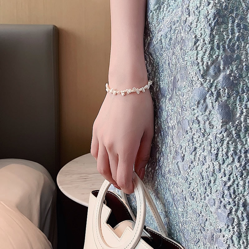 Elegantes Céline Perlenarmband für einen Hauch von Luxus