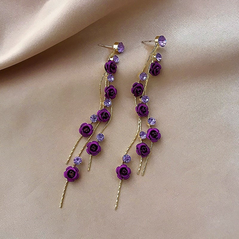 Elegante Rosen-Kaskaden-Ohrringe für zeitlosen Glamour