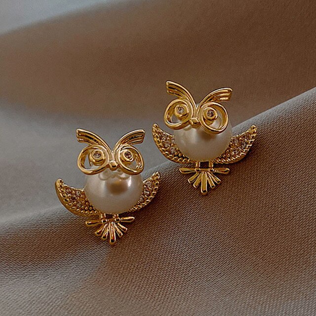 Elegante Goldohrringe mit bezaubernden Eulenmotiven