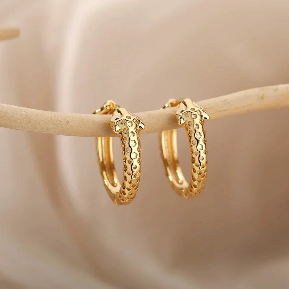 Elegante Minimalistische Goldschlangen-Ohrringe für zeitlosen Stil