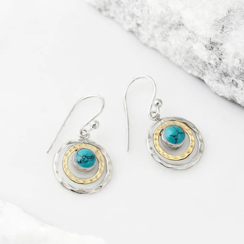 Elegante Boho Saturn Ohrringe mit strahlendem Türkis-Opal