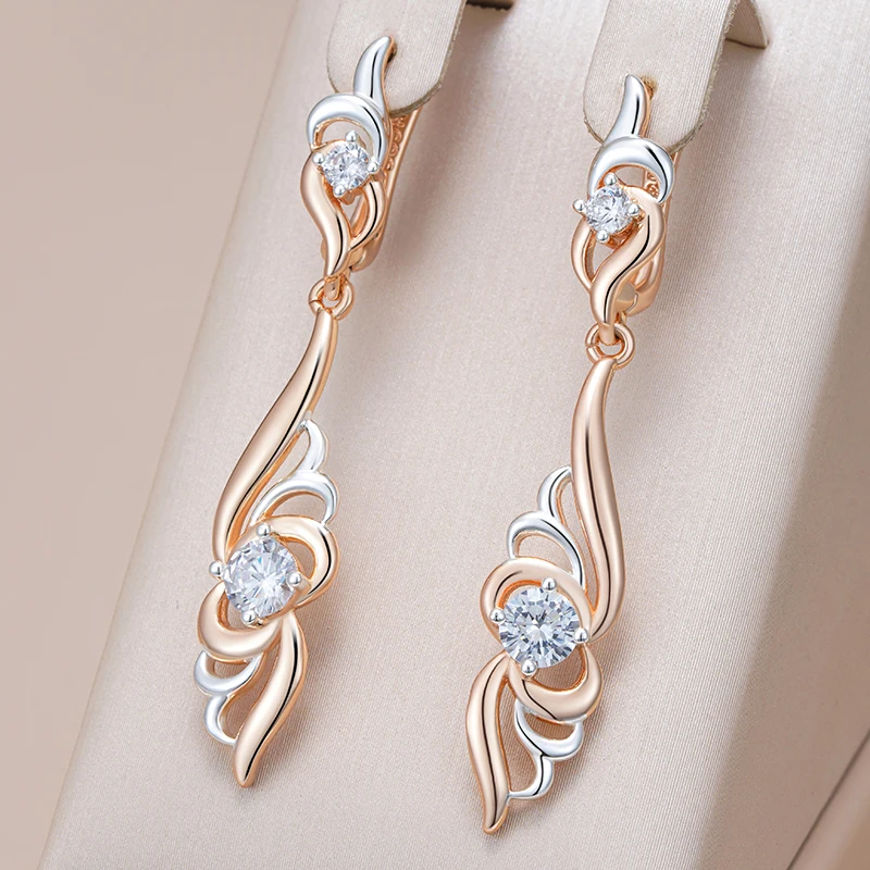 Elegante hängende Ohrringe im Prifddinas-Stil