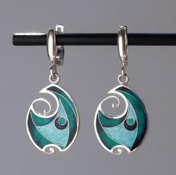 Elegante Vintage Silberohrringe mit blauem Emaille-Design