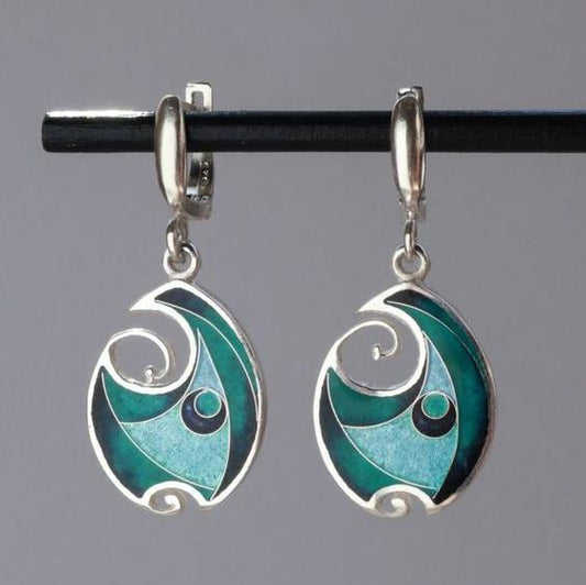 Elegante Vintage Silberohrringe mit blauem Emaille-Design