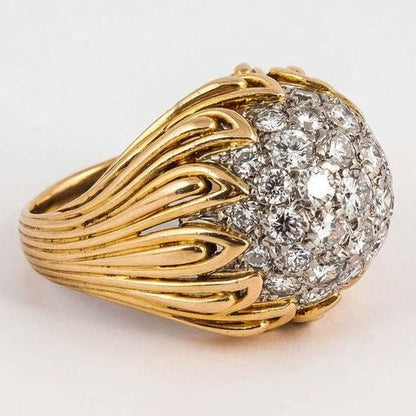Faszinierender Vintage-Ring in strahlendem Goldglanz