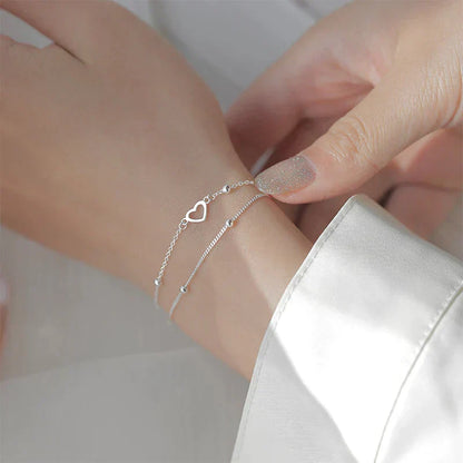 Elegantes verstellbares Herzarmband aus hochwertigem Silber
