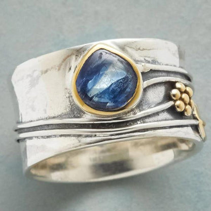 Eleganter böhmischer Edelstein-Meditationsring für tiefere Entspannung und spirituelle Harmonie