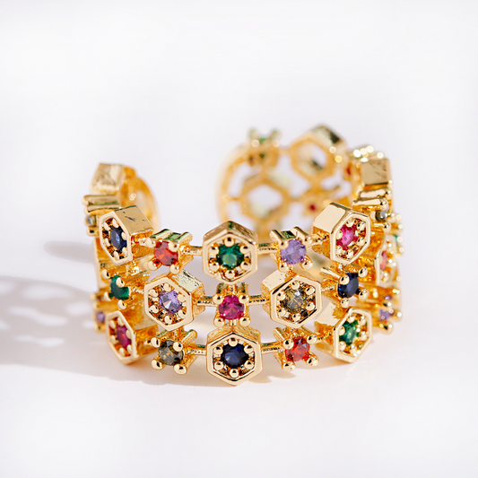 Eleganter verstellbarer Ring aus 18K Gold mit strahlenden bunten Zirkonsteinen