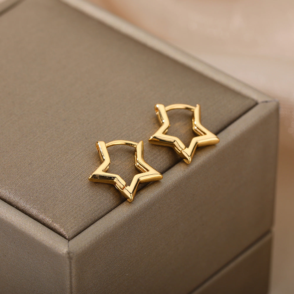Elegante Minimalistische Goldstern-Ohrringe