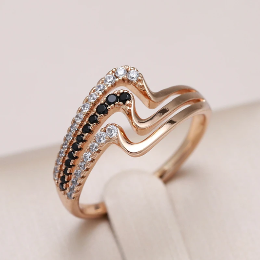 Stylischer Wellenring mit glitzerndem Zirkonia✨