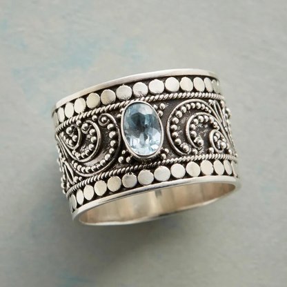 Eleganter Vintage-Blauer Kristallring für zeitlosen Glamour