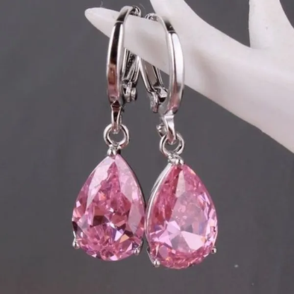 Stylische rosa Kristall-Ohrringe für einen Hauch von Eleganz