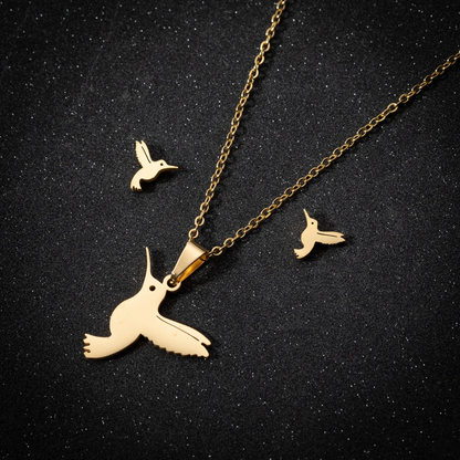 Elegante Goldkolibri-Halskette mit passendem Ohrring-Set