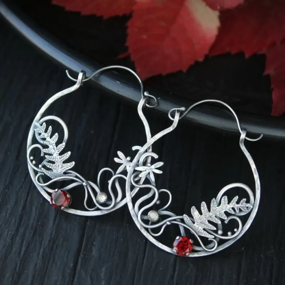 Elegante Vintage-Ohrringe mit strahlendem roten Zirkonia in hochwertigem Sterling Silber
