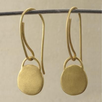 Elegante goldene Boho-Ohrringe für einen stilvollen Look