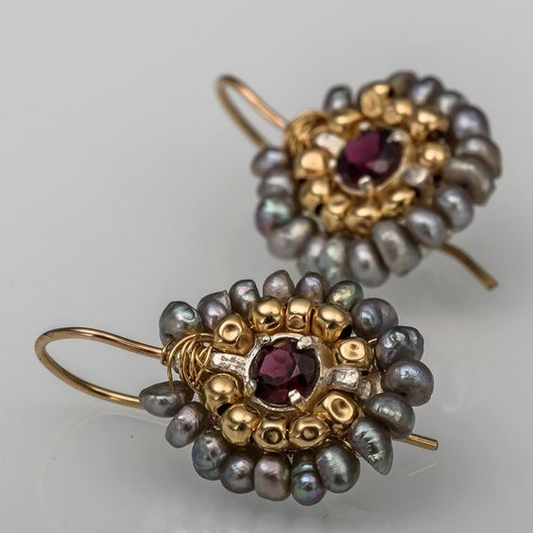 Exquisite Vintage Gold Ohrringe mit eleganten grauen Steinen