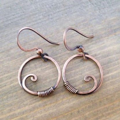 Schicke Vintage Hohle Bronze Ohrringe