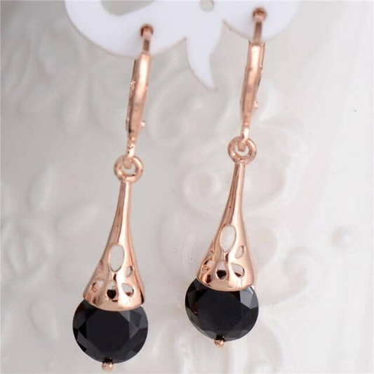 Elegante schwarze Vintage-Ohrringe zum Hängen