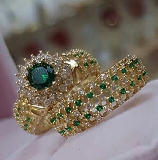 Eleganter Vintage-Stil Ring mit strahlendem grünen Zirkonia