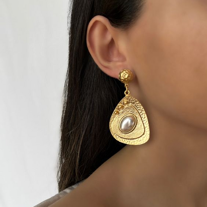 Elegante Vintage-Gold Perlenohrringe – Zeitloser Schmuck für jeden Anlass
