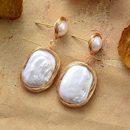 Zeitlose Vintage-Ohrringe aus strahlendem Weißgold